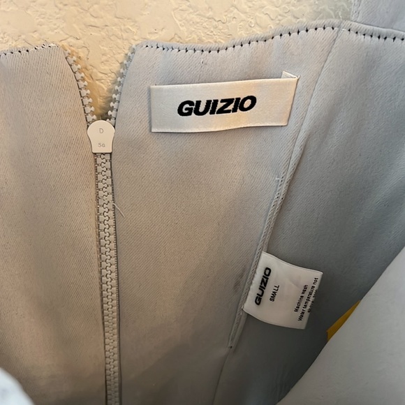 GUIZIO Classic Fitted Corset - Picture 7 of 10